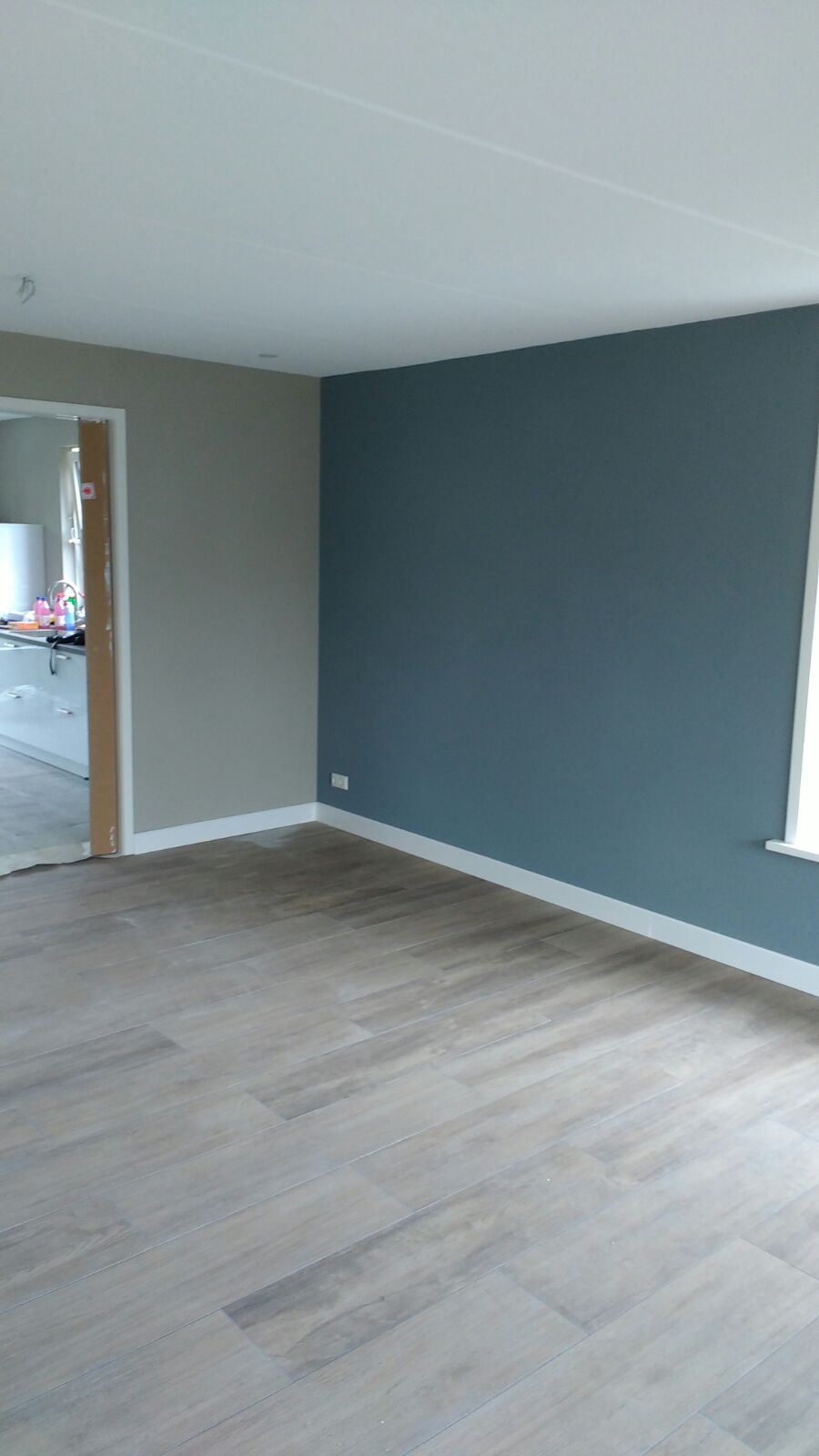 Spuitwerk Bander Crystal KV in Aalsmeer 17 Brander-crystal-kv-spuitwerk-aalsmeer-kleuren-7509-7044-9 - j & e stukadoors noordwijkerhout