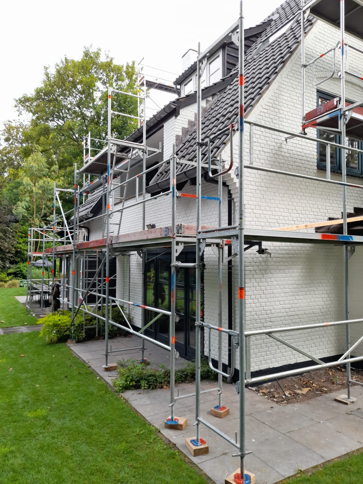 Buitengevel reinigen en sauzen Aerdenhout 20 svg%3E