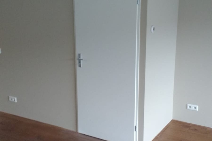 Stukadoor Noordwijkerhout met persoonlijk contact 3 Gestucte wanden in een woning als voorbeeld van uitgevoerd stukadoorswerk