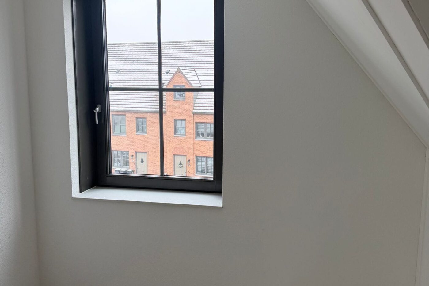 Stukadoor Hoofddorp voor woning en renovatie 2 Spackspuitwerk op de wanden van een uitgevoerde opdracht in Hoofddorp
