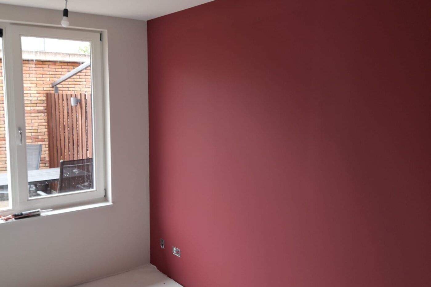 Stukadoor Lisse voor woning en renovatie 2 Woning in Lisse met strak gesausde wanden en een afgewerkt plafond